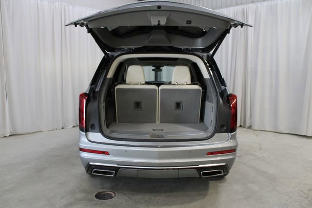 Certified 2025 Cadillac XT6 Premium Luxury AWD/4WD image 34