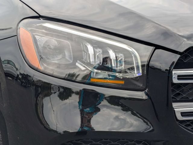 Used 2022 Mercedes-Benz GLS 450 4MATIC image 9