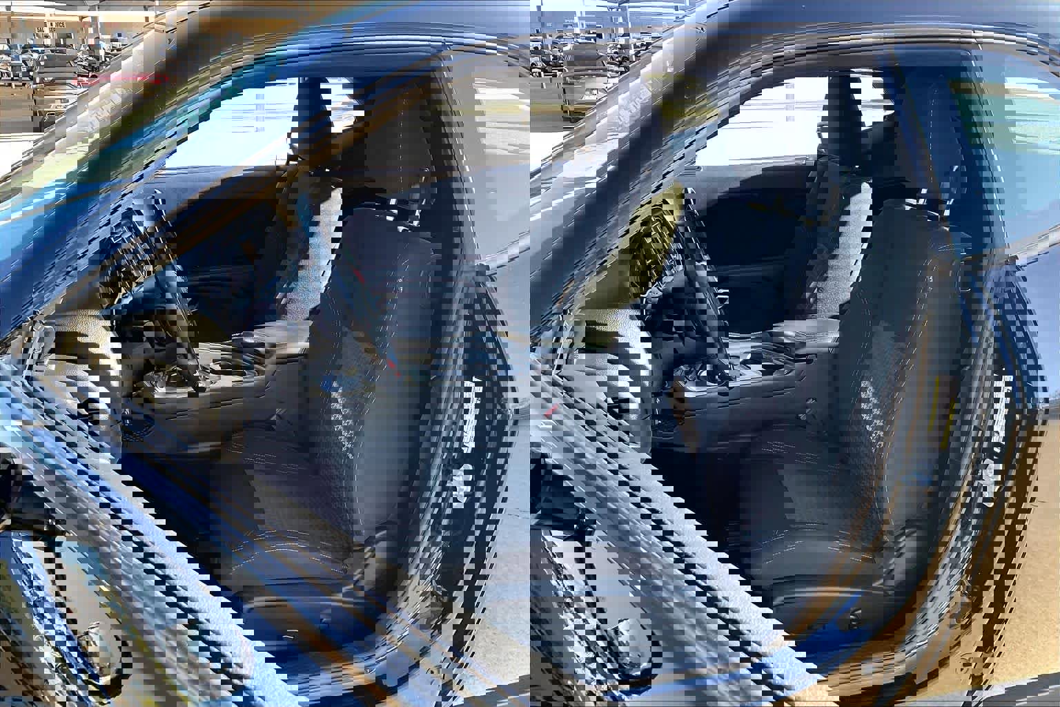 Used 2023 Dodge Challenger SXT image 7