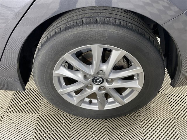 Used 2016 MAZDA MAZDA3 i Touring image 20