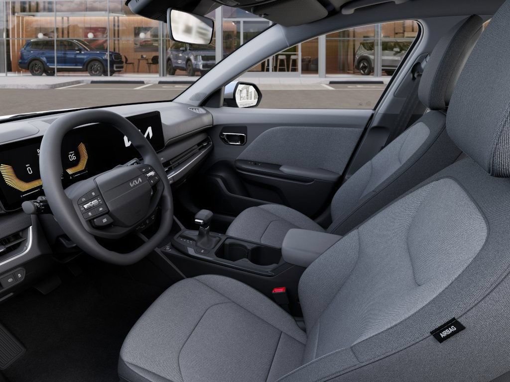 Certified 2025 Kia K4 FWD image 17