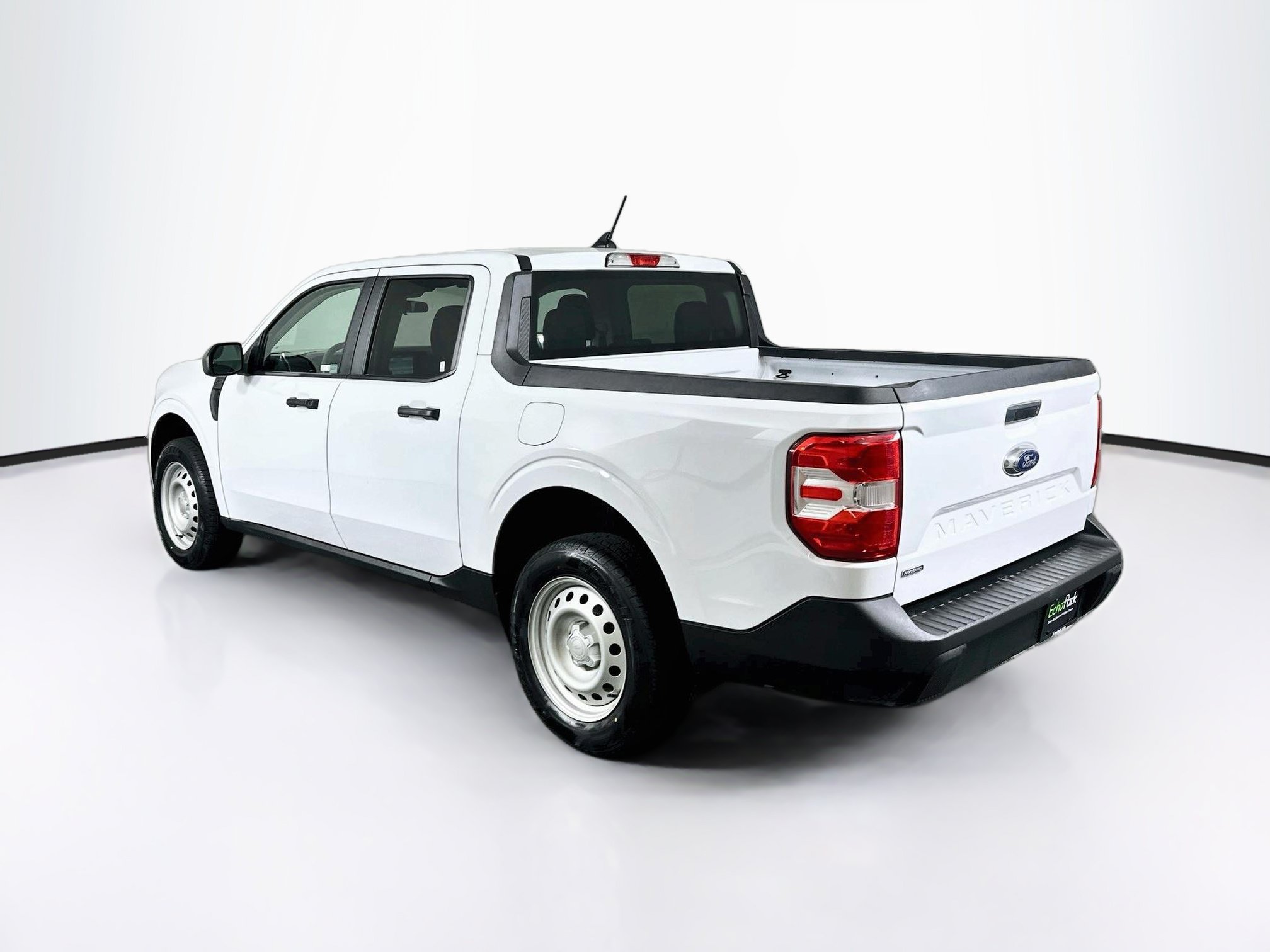 Used 2024 Ford Maverick XL FWD image 5