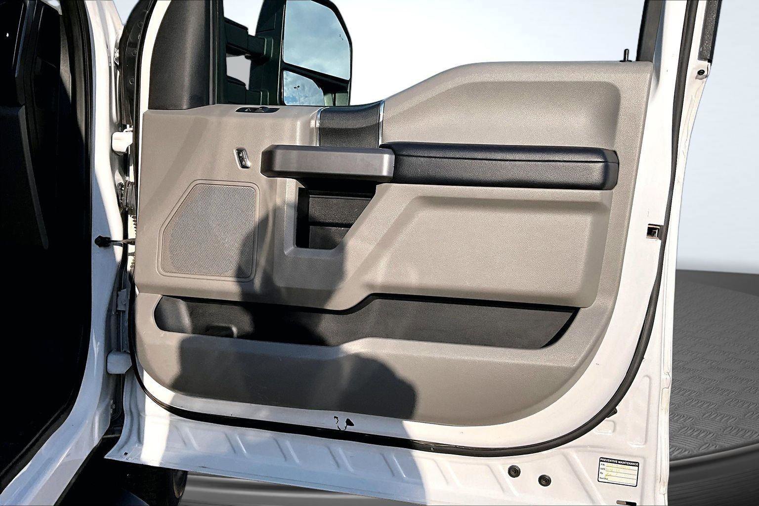 Used 2021 Ford F250 XLT AWD/4WD image 25