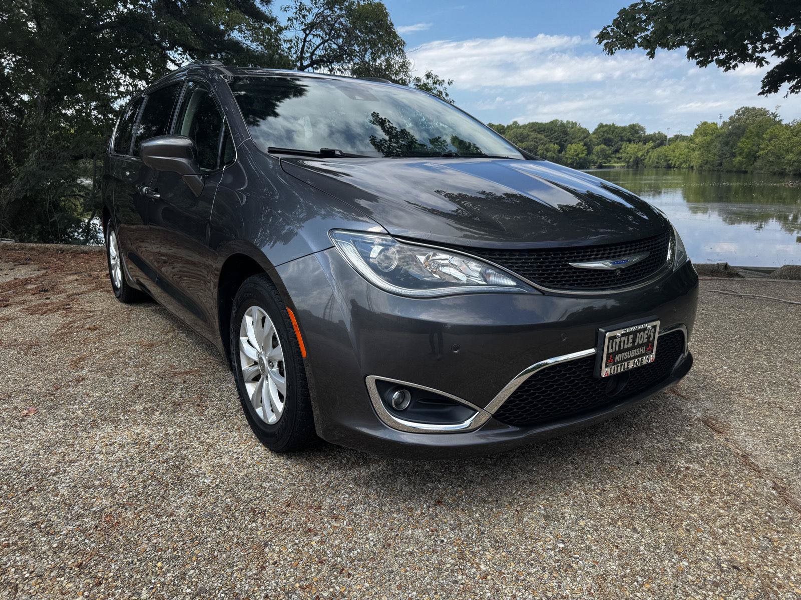 Used 2018 Chrysler Pacifica Touring-L Plus w/ Advanced Safetytec Group