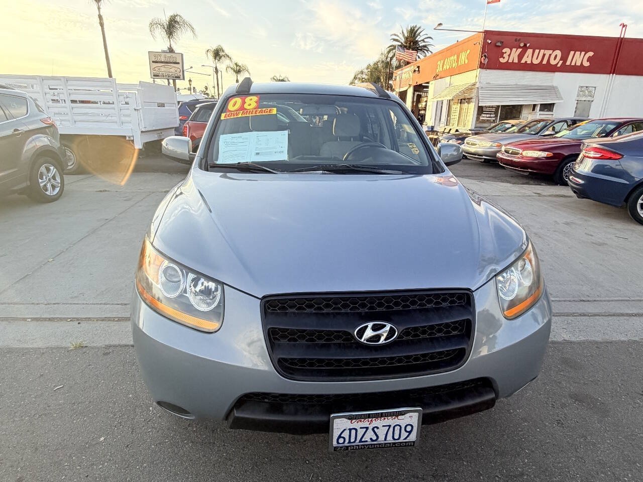 Used 2008 Hyundai Santa Fe GLS FWD image 2