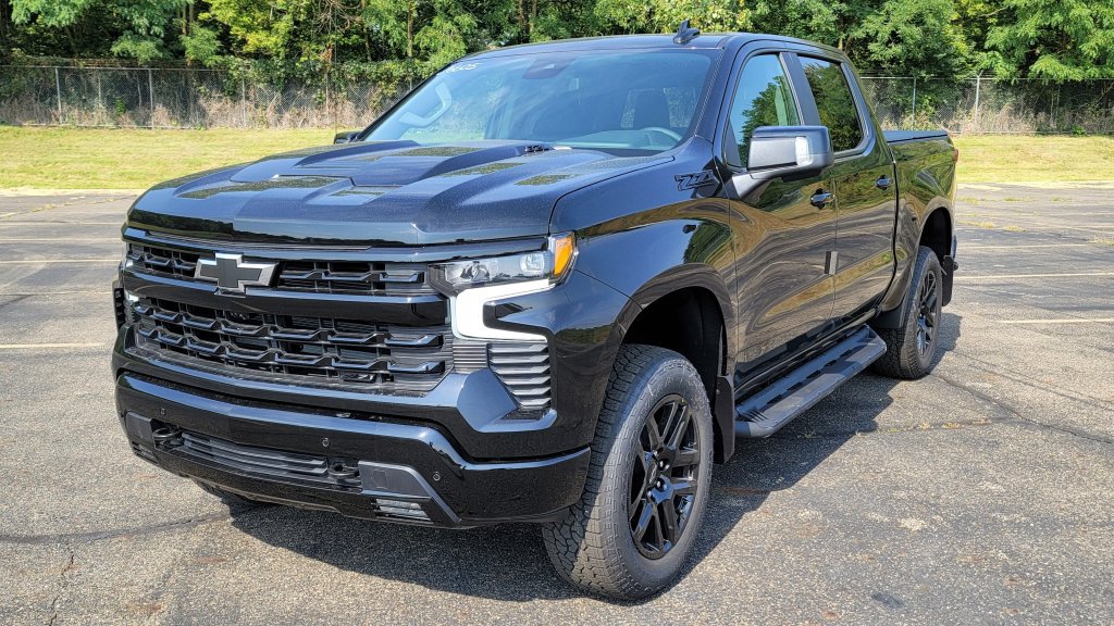 New 2026 Chevrolet Silverado 1500 LT Trail Boss w/ LT Trail Boss Premium Package AWD/4WD image 3