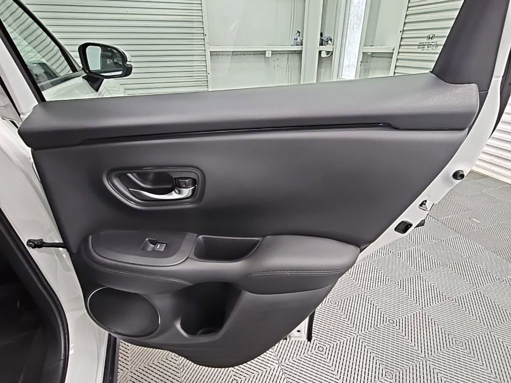 New 2026 Honda HR-V LX image 33