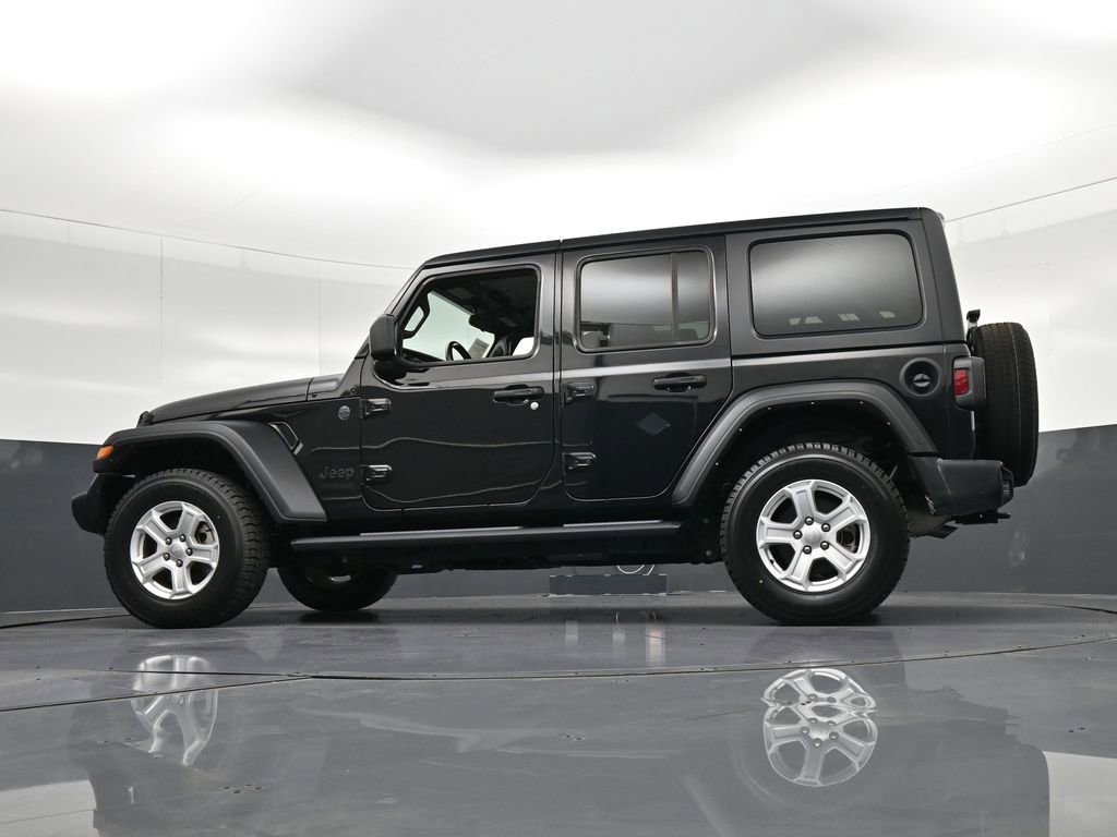 Used 2022 Jeep Wrangler Unlimited Sport AWD/4WD image 35