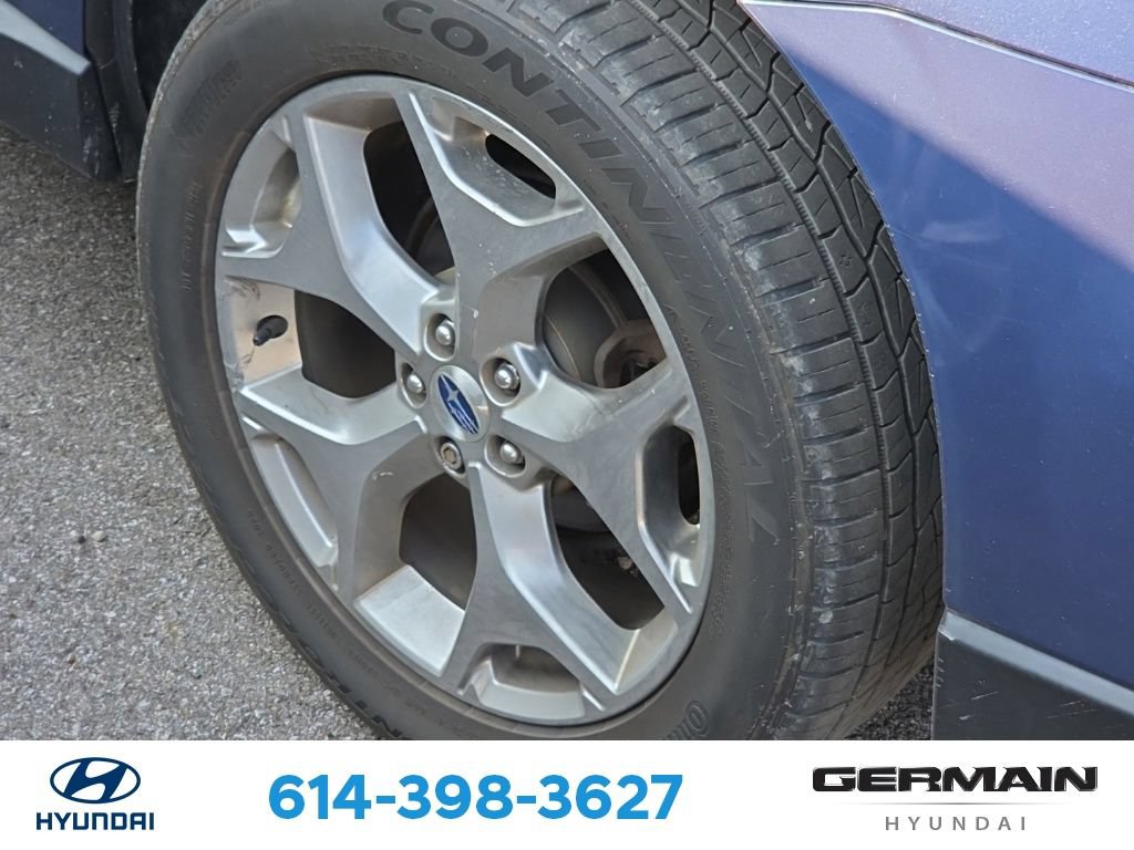 Used 2017 Subaru Forester 2.5i Touring AWD/4WD image 12