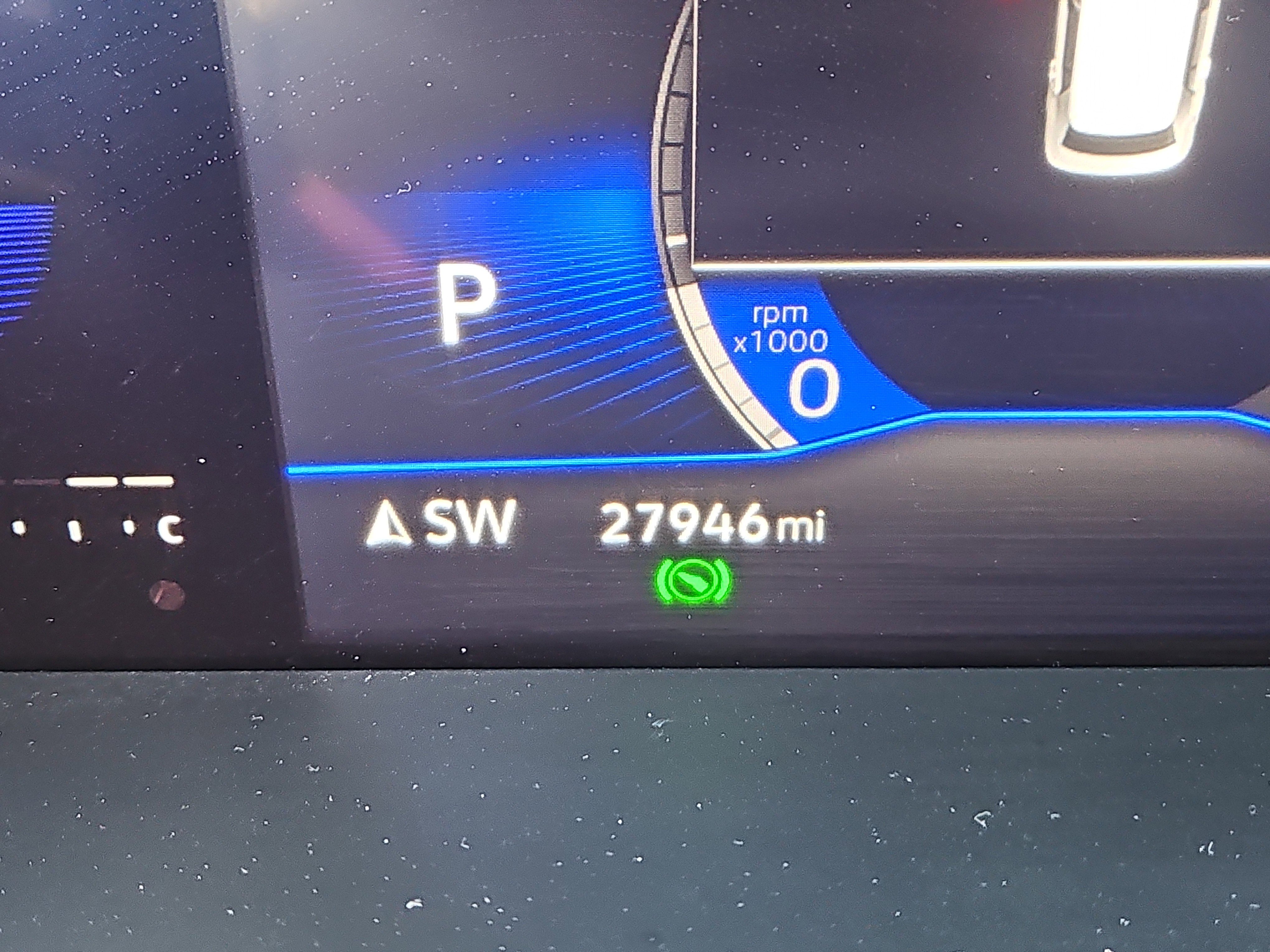 Certified 2023 Volkswagen Tiguan SE w/ Panoramic Sunroof Package image 7