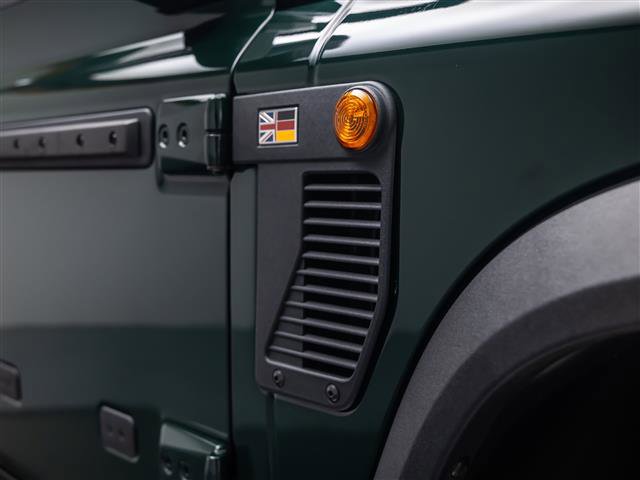 Used 2024 INEOS Grenadier Fieldmaster Edition image 32