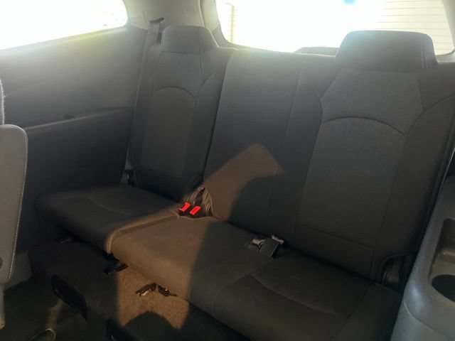 Used 2015 Chevrolet Traverse LT AWD/4WD image 23