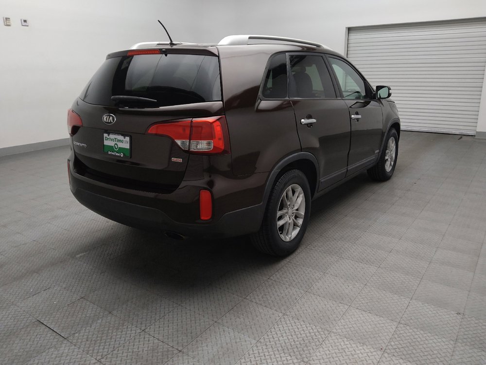 Used 2015 Kia Sorento LX AWD/4WD image 9