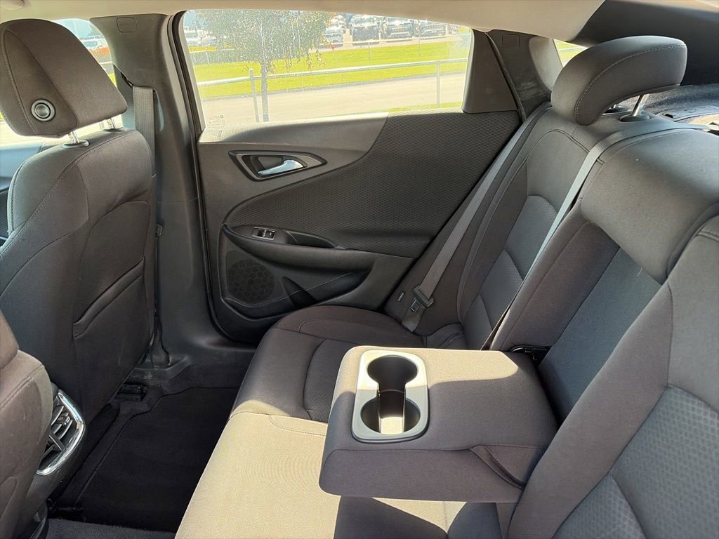 Used 2019 Chevrolet Malibu LT w/ Driver Confidence Package FWD image 39