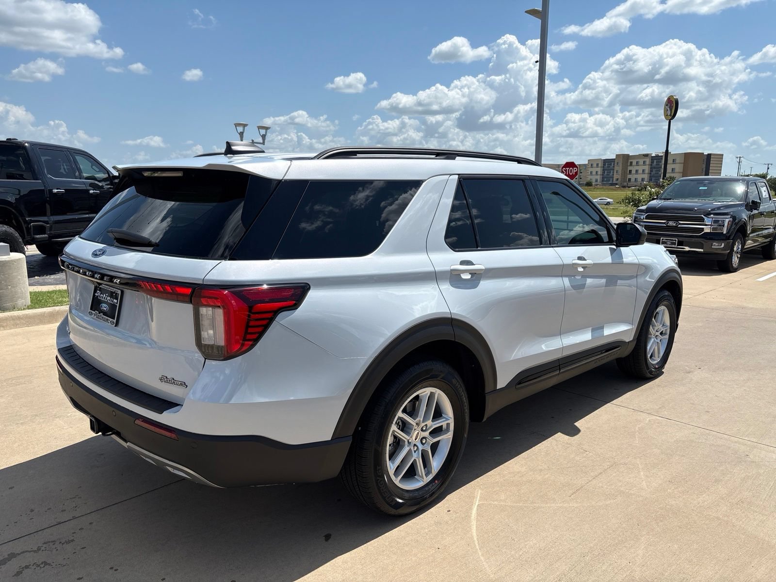 New 2026 Ford Explorer Active w/ Active Comfort Package RWD image 6