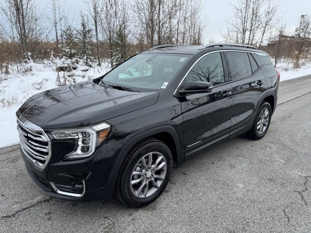 Used 2023 GMC Terrain SLT