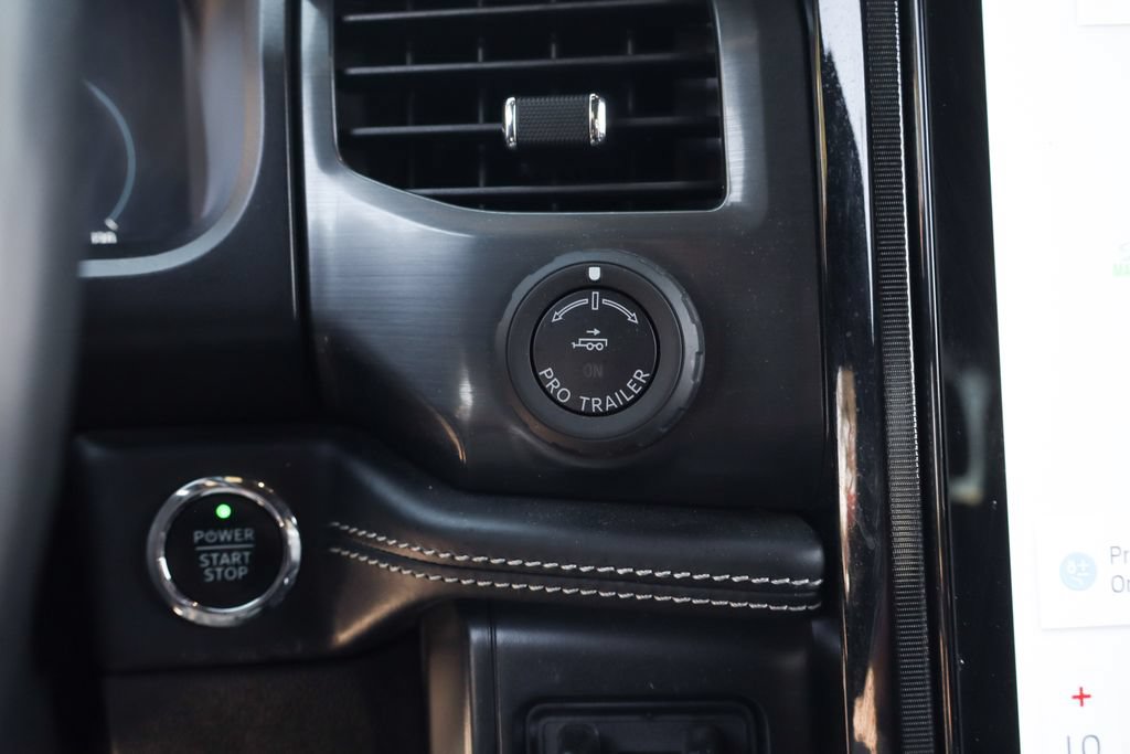 Used 2022 Ford F150 Lightning Platinum AWD/4WD image 35