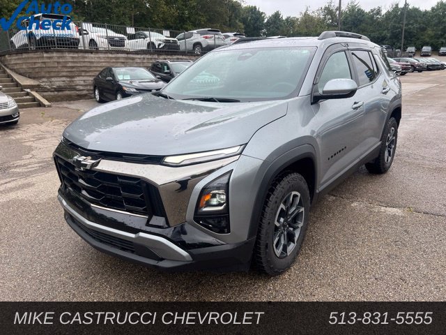 Used 2025 Chevrolet Equinox ACTIV w/ Convenience Package III AWD/4WD image 1