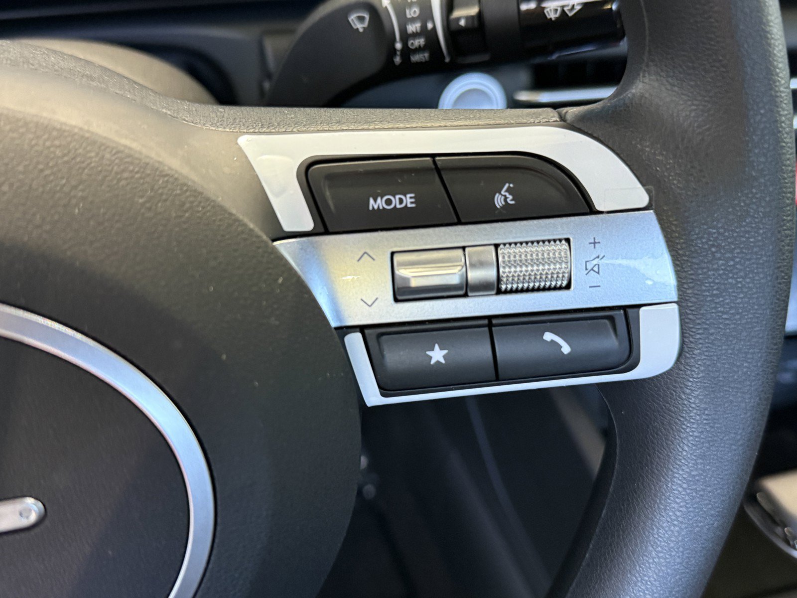 Certified 2026 Hyundai Santa Cruz SEL AWD/4WD image 21