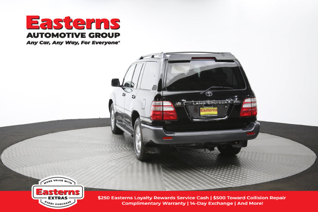 Used 2005 Toyota Land Cruiser w/ Convenience Pkg AWD/4WD image 70
