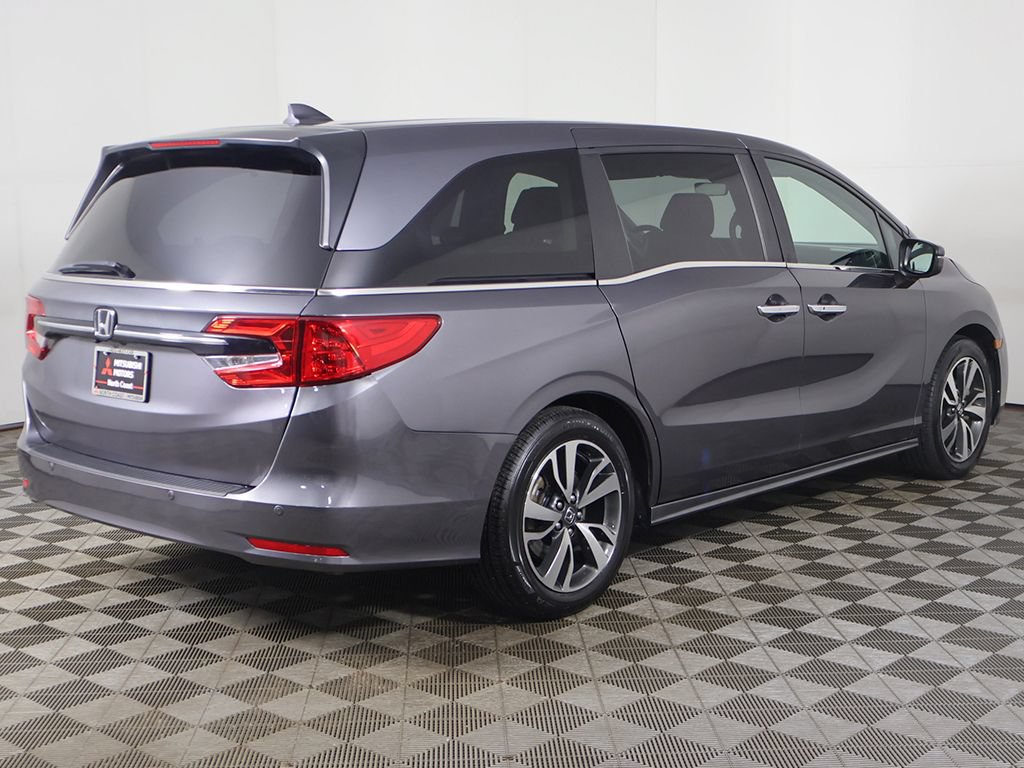Used 2023 Honda Odyssey Touring image 13