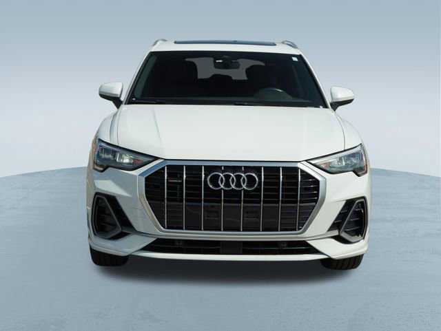 Used 2021 Audi Q3 2.0T Premium w/ Convenience Package image 2