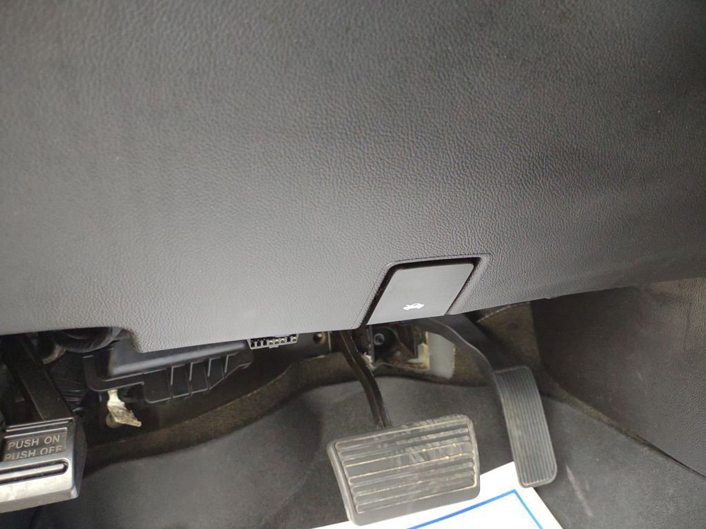 Used 2017 Chevrolet Suburban LT image 41