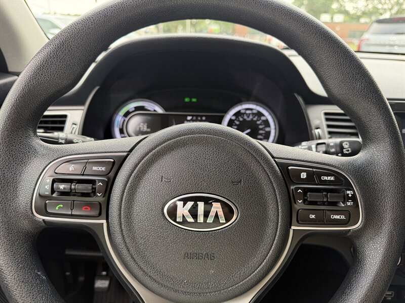 Used 2019 Kia Niro LX FWD image 21