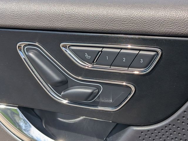 Certified 2023 Lincoln Corsair AWD w/ Equipment Group 101A image 14