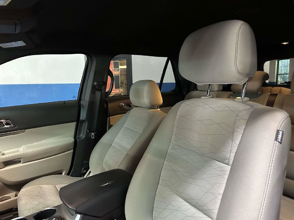 Used 2013 Ford Explorer 4WD image 15