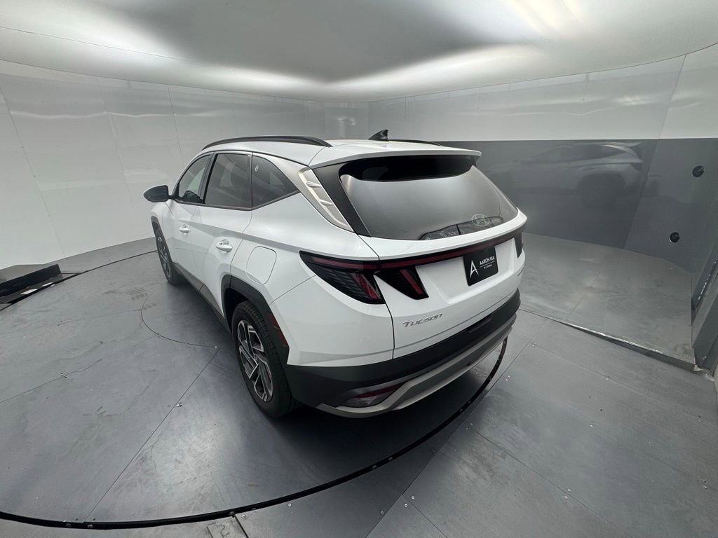 Used 2025 Hyundai Tucson Limited image 3