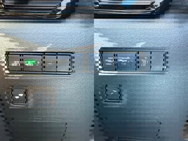 New 2025 Nissan Sentra SV w/ SV Premium Package image 28