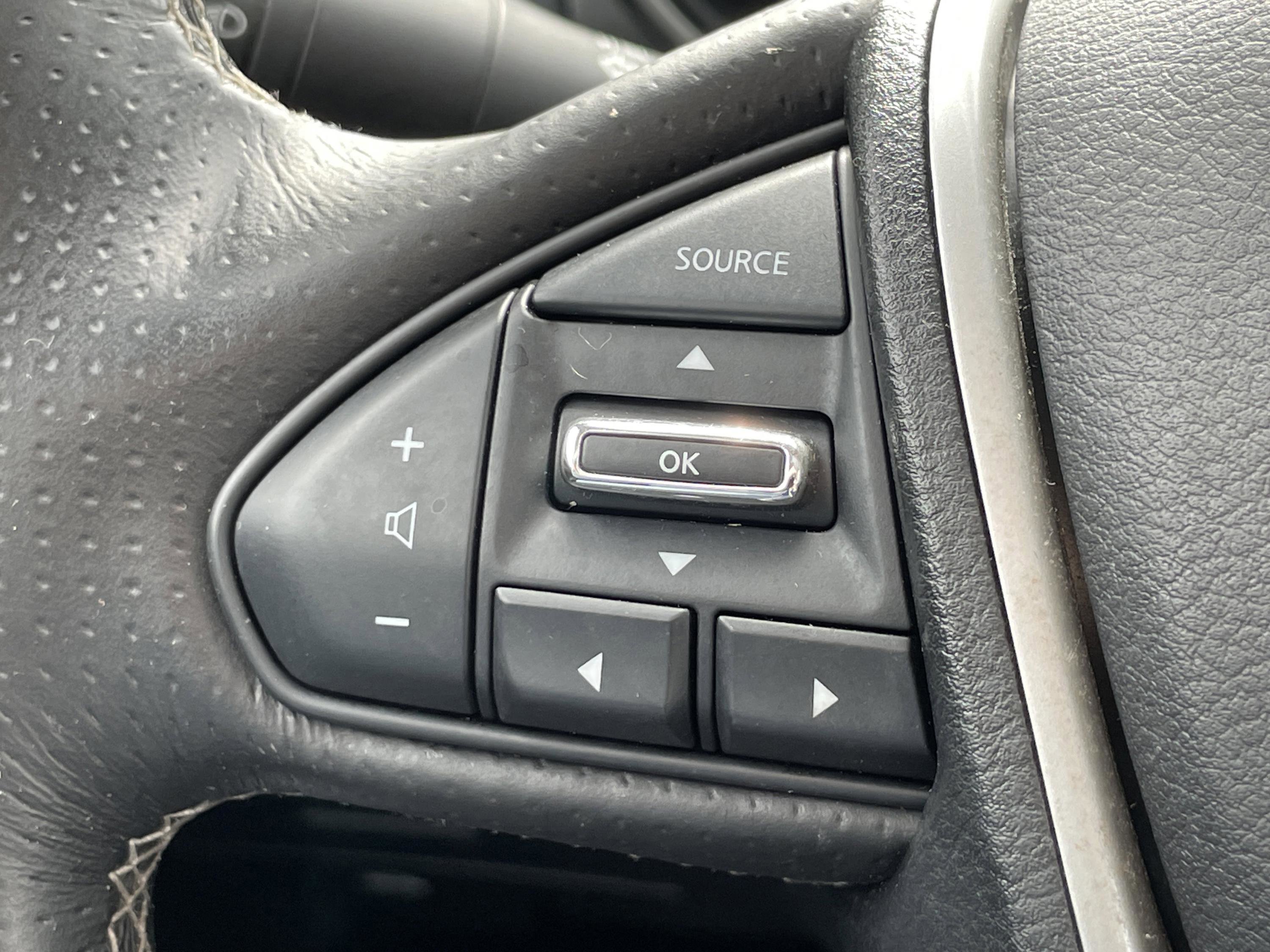 Used 2016 Nissan Maxima Platinum FWD image 14