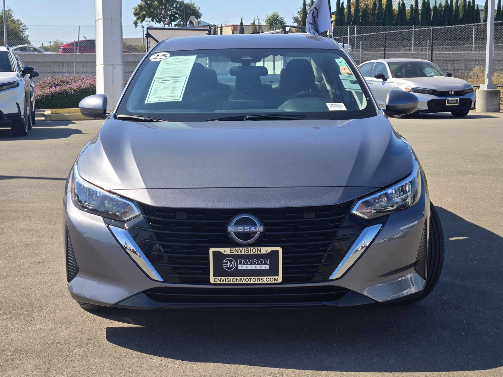 Used 2025 Nissan Sentra SV FWD image 2