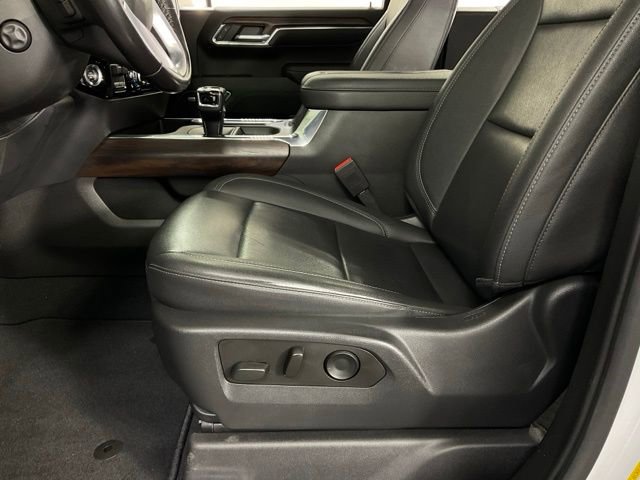 Used 2022 GMC Sierra 1500 SLT w/ SLT Premium Plus Package AWD/4WD image 32