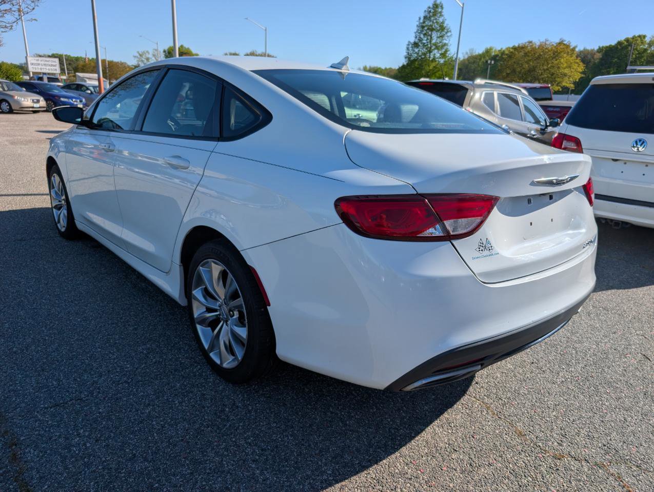 Used 2015 Chrysler 200 S w/ Navigation & Sound Group I image 4