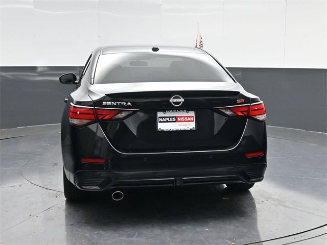 Used 2025 Nissan Sentra SR w/ SR Premium Package image 4