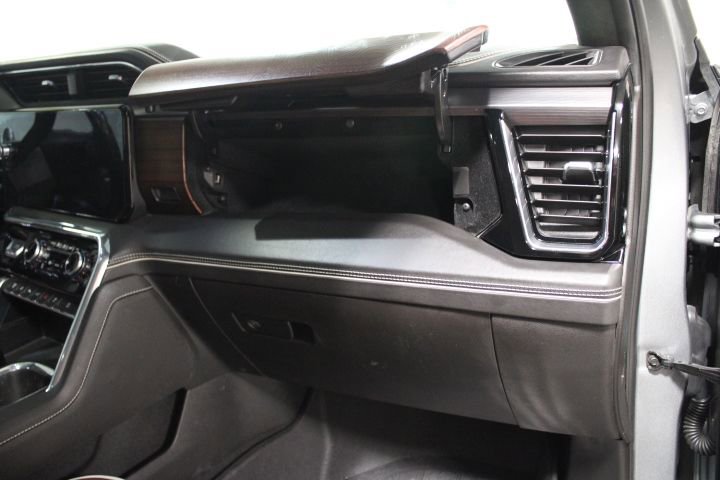 Used 2024 GMC Sierra 2500 Denali Ultimate AWD/4WD image 28