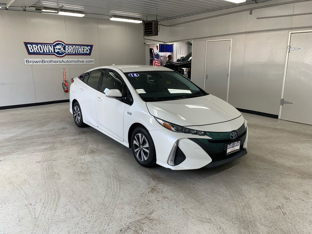 Used 2018 Toyota Prius Prime Plus image 12