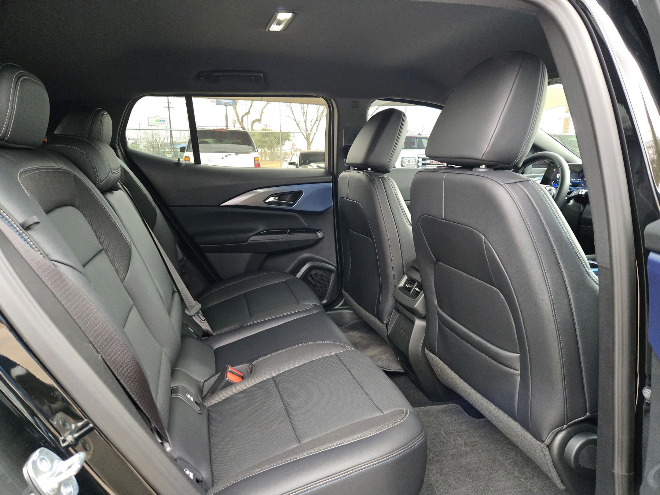 Used 2026 Chevrolet Equinox EV LT image 26