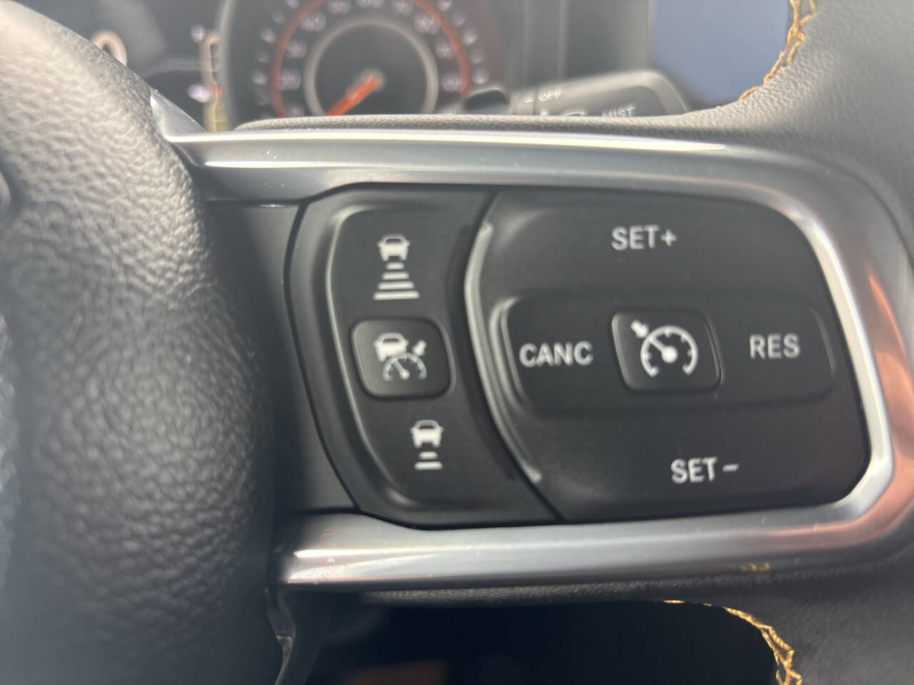 Used 2024 Jeep Wrangler Unlimited Sahara w/ Safety Group AWD/4WD image 24
