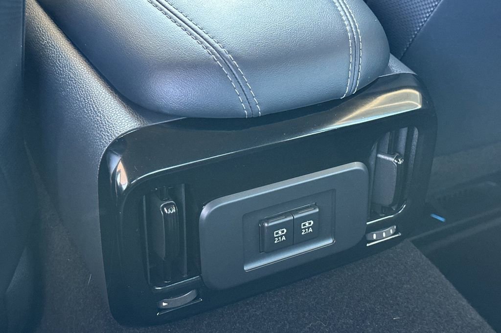 Used 2021 Toyota Mirai XLE w/ Advanced Technology Package image 13