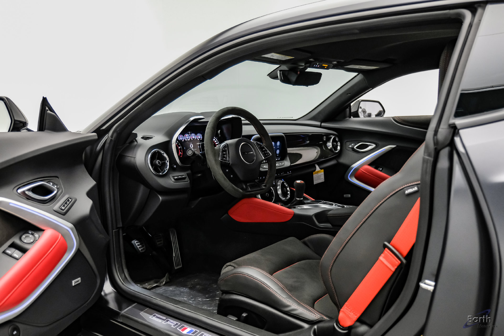 Used 2024 Chevrolet Camaro ZL1 RWD image 46