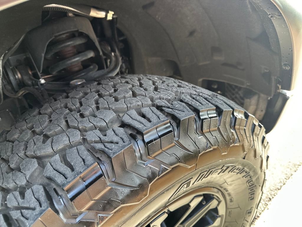 Used 2025 Ford F150 Raptor image 16