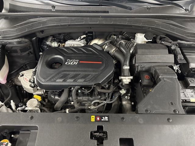 Used 2020 Hyundai Santa Fe Limited AWD/4WD image 30