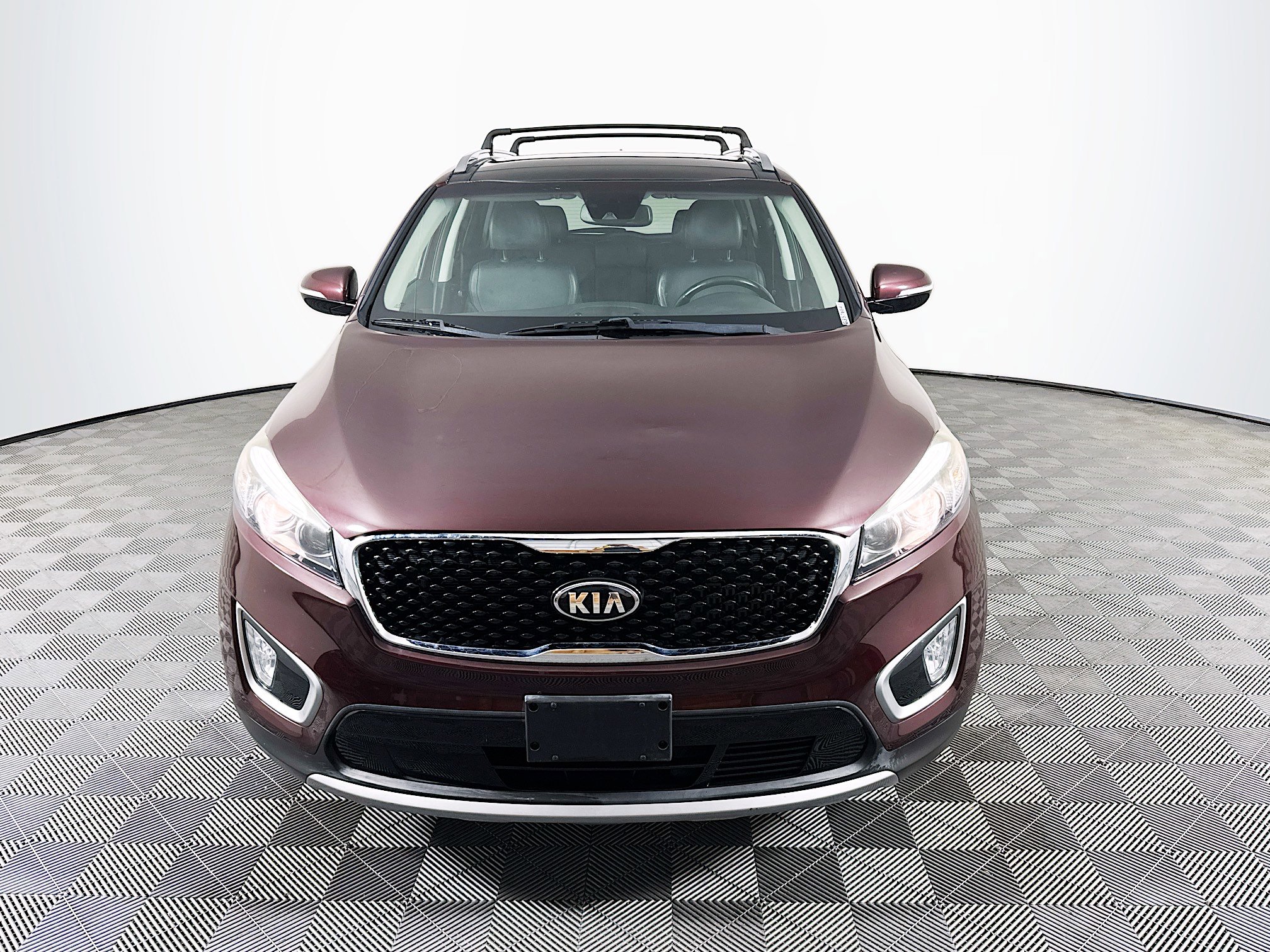 Used 2018 Kia Sorento EX w/ Option Group 040 AWD/4WD image 2