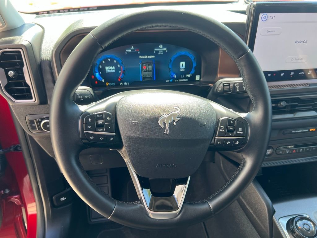 Used 2025 Ford Bronco Sport Outer Banks w/ Outer Banks Tech Package+ image 11