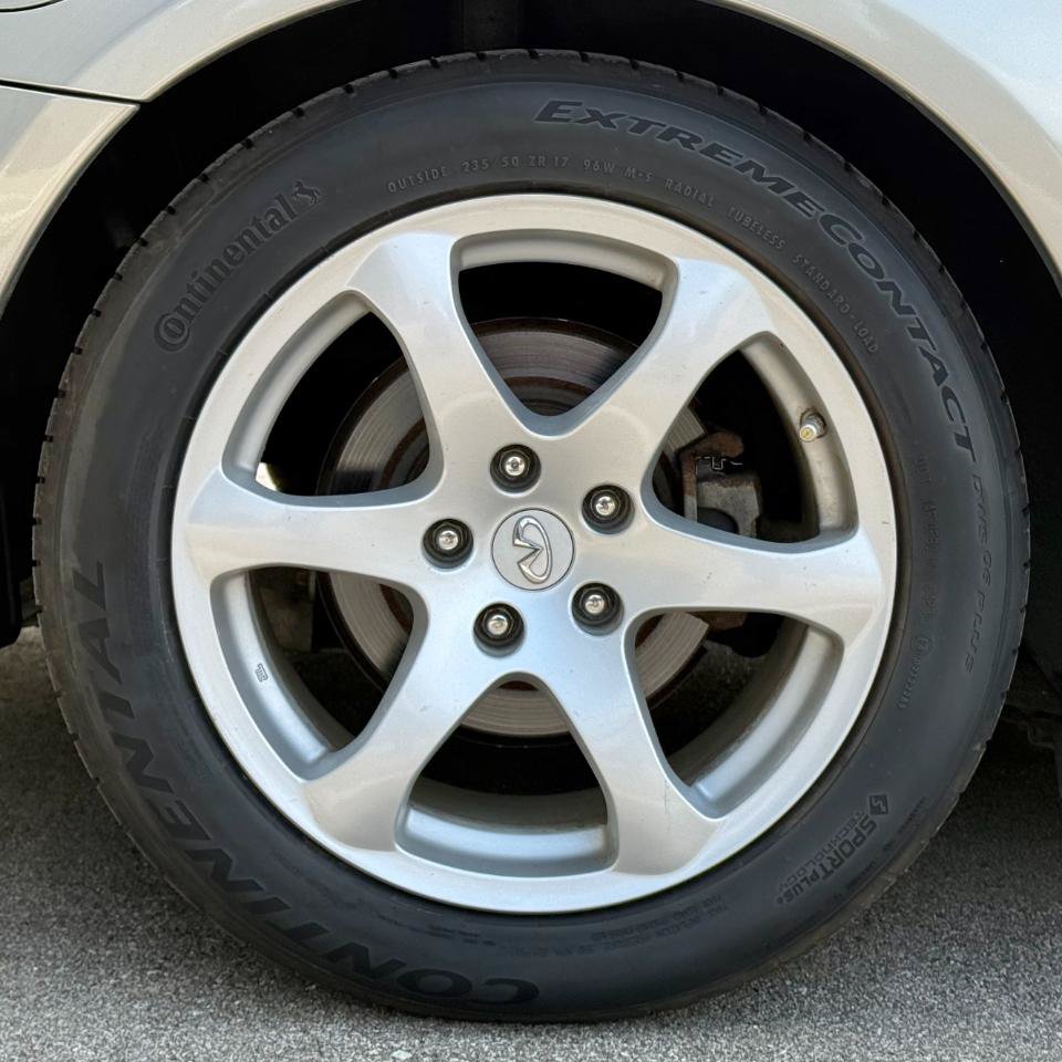 Used 2004 INFINITI G35 Coupe w/ Premium Pkg RWD image 22