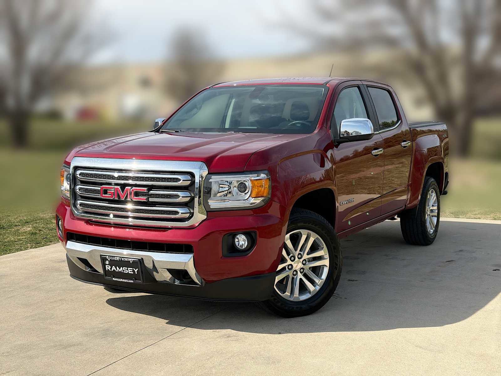 Used 2017 GMC Canyon SLT w/ Trailering Package image 1