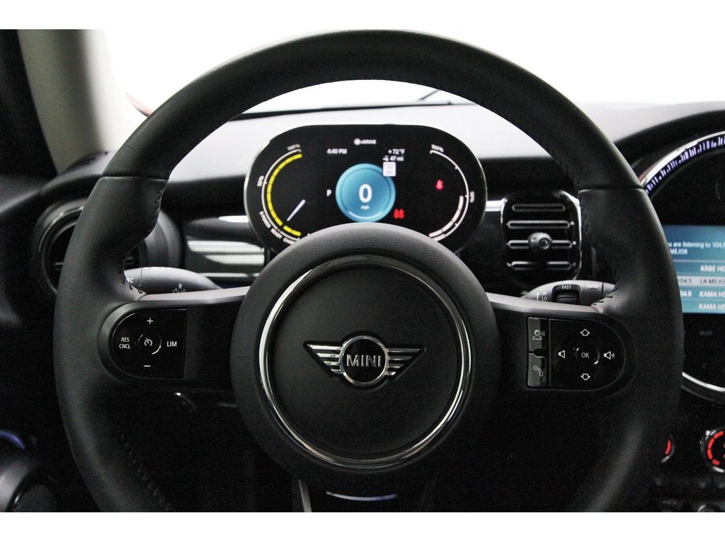 Used 2023 MINI Cooper SE FWD image 14